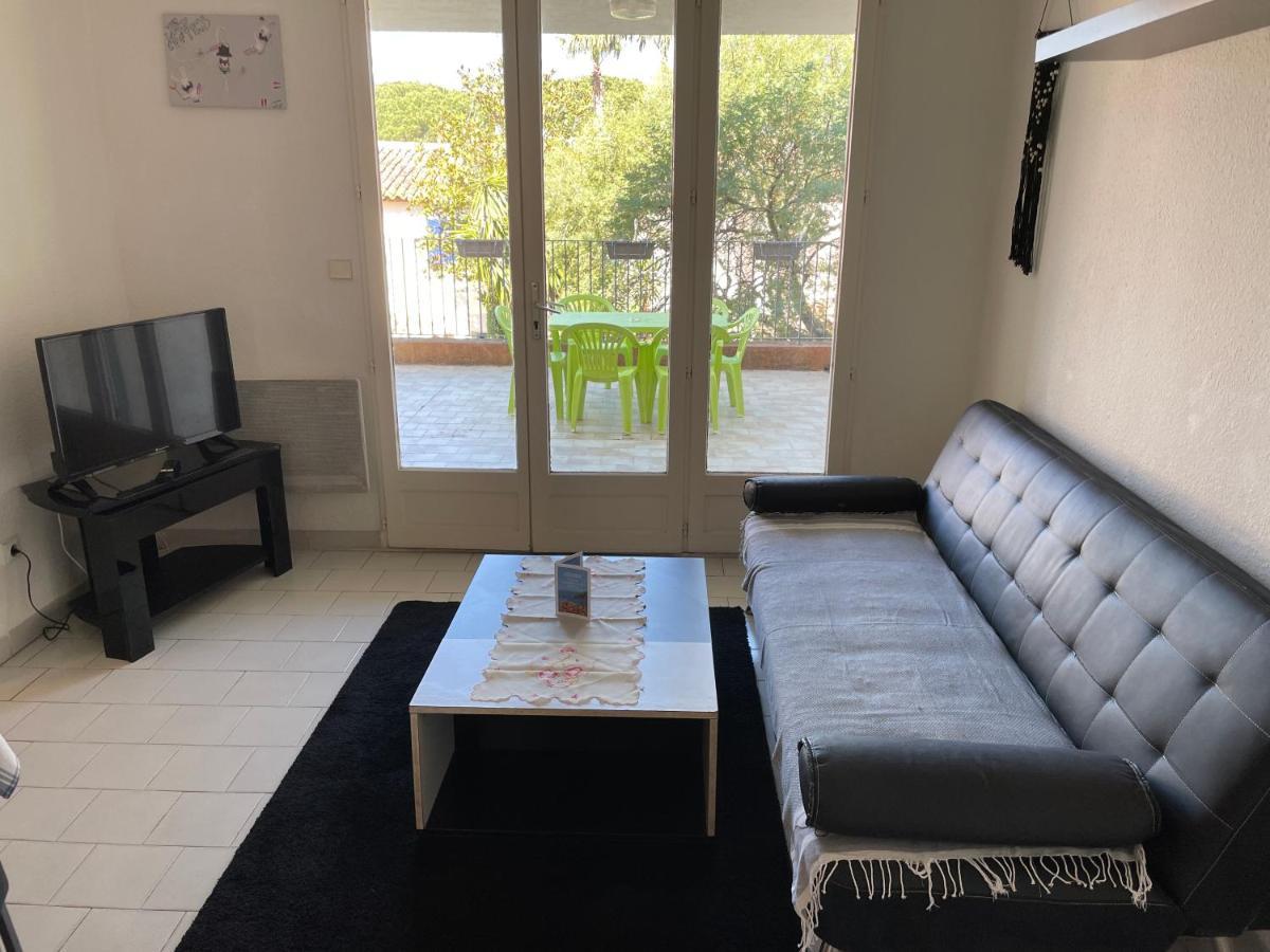 Apartment Port Cogolin With Garden View Гримо Экстерьер фото